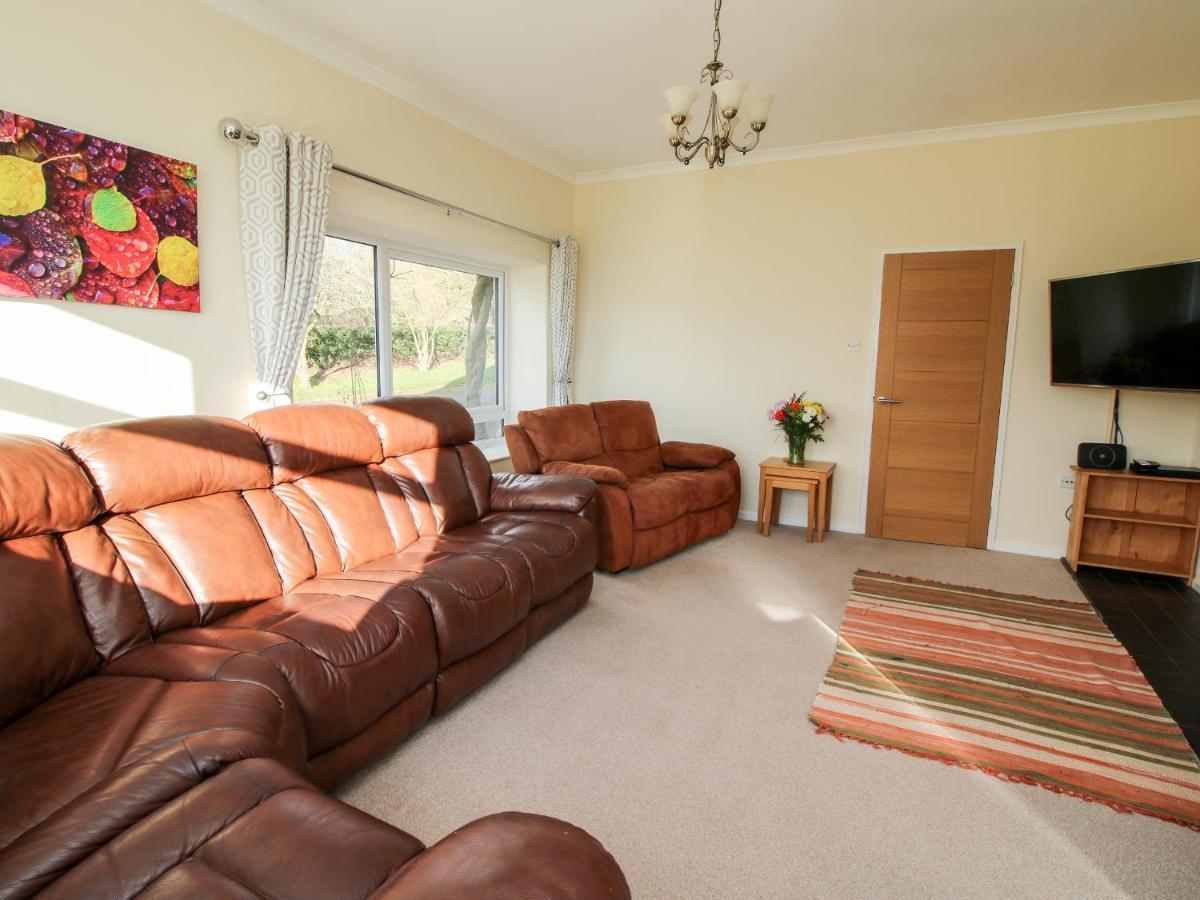 Bicton Lea Villa Acton  Ngoại thất bức ảnh